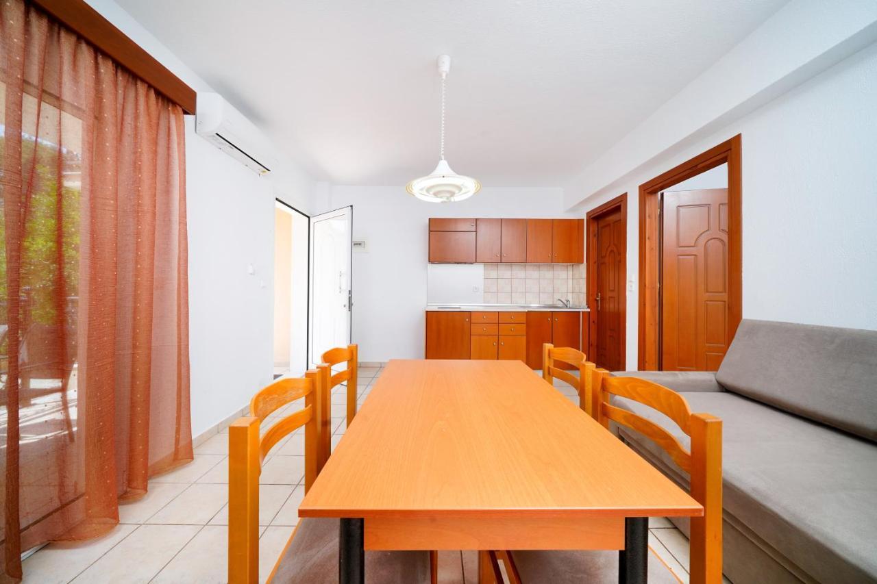 Green Apartments สกาลา โปเตมิอัส ภายนอก รูปภาพ
